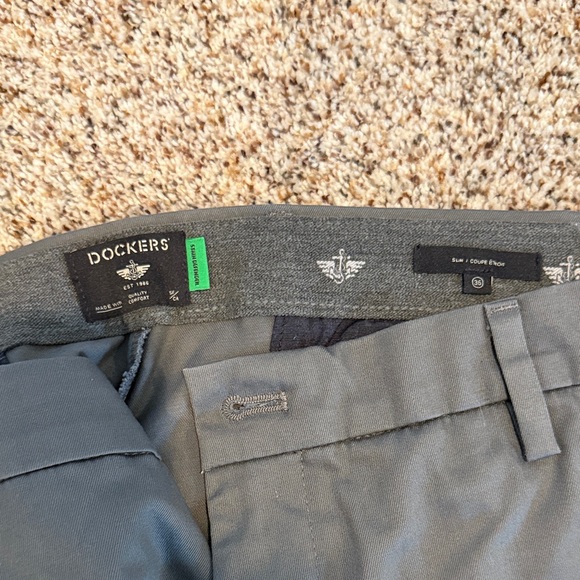 Dockers Men's Gray Pants 36x30 - Picture 2 of 3